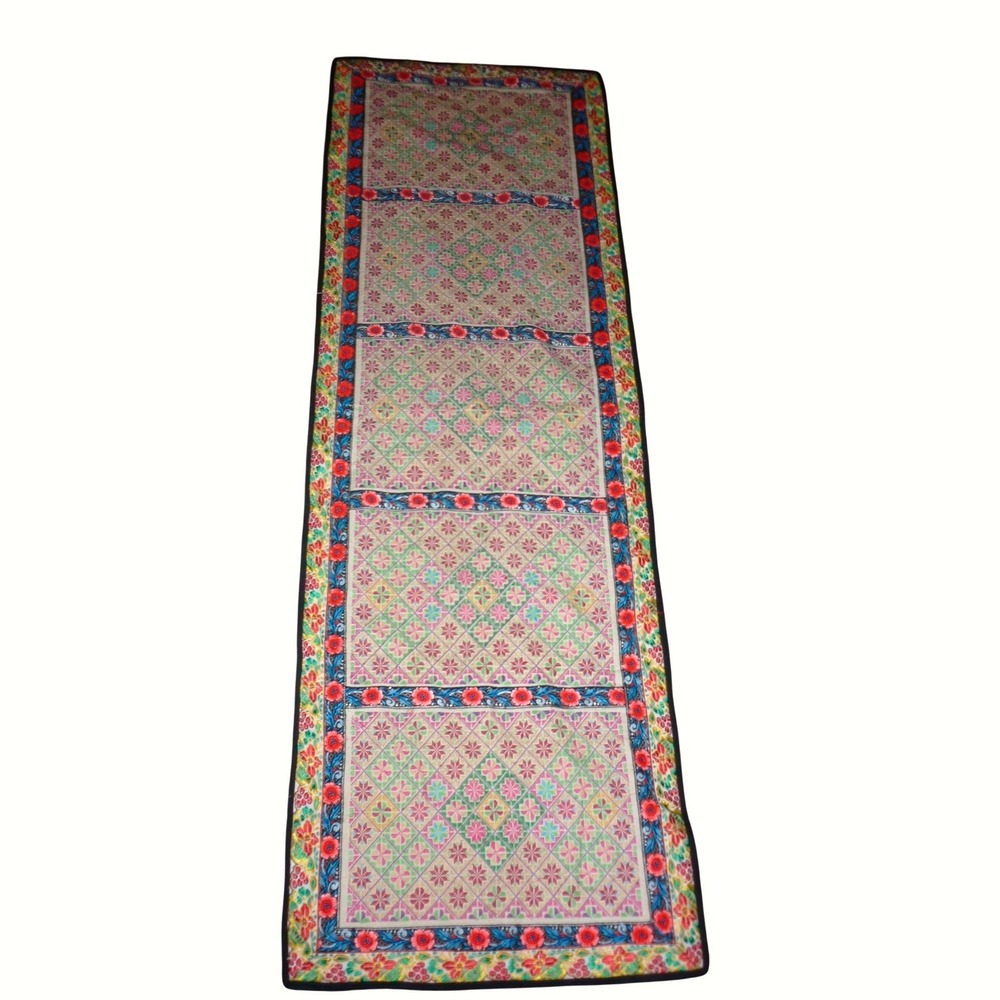Vintage Hand Embroidered Table Runner Floral Folk Art Boho Decor 20x60"